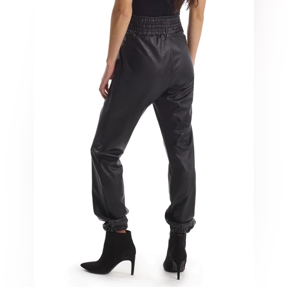 Commando Faux Leather Smocked Jogger - Picture 5 of 7